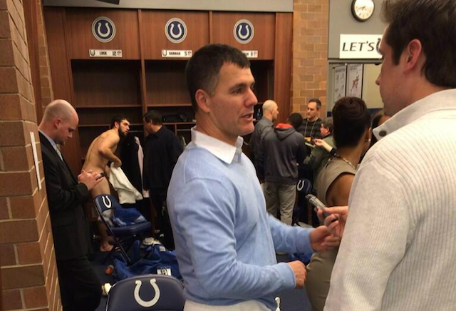 Andrew-Luck.halfnaked.436.png