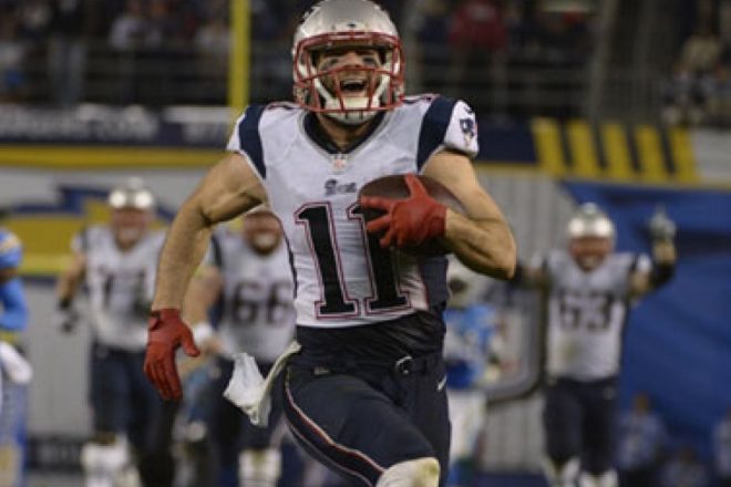 Story Tyme: Julian Edelman Reads His Childrens Book At Christmas Charity Event
