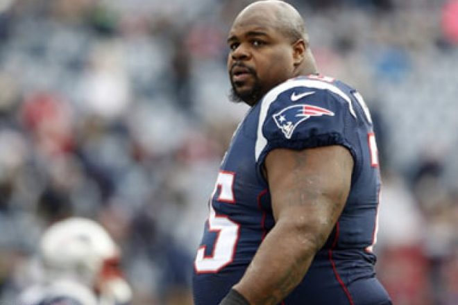 VIDEO: Vince Wilfork Requests Modeling Assistance From Tom And Gisele
