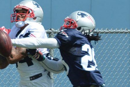 Friday Daily Patriots Rundown 4/7: Two WRs Defect to the Colts