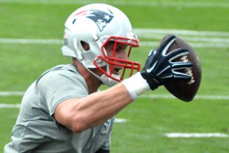 TE @RobGronkowski Continues Teaching #Gronkonomics #Ad