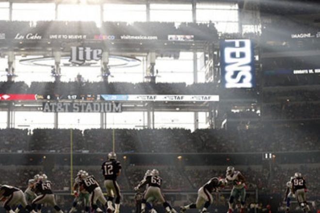 MUST SEE PHOTO: Sun shines bright above Tom Brady