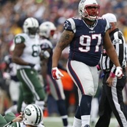 Patriots DL Faces Questions With Alan Branch Suspended