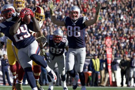 Monday Observations: Patriots Rout Redskins in Costly Victory