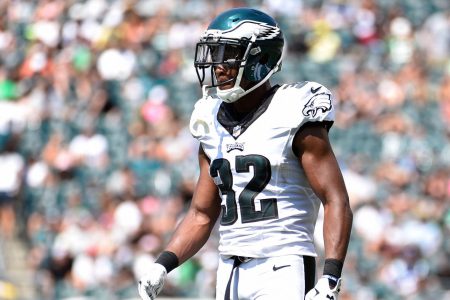 Breaking News: Patriots Trade Kline, Conditional 4th, to Philly for Eric Rowe