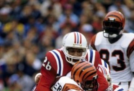 Raymond Clayborn to be honored today at Gillette Stadium
