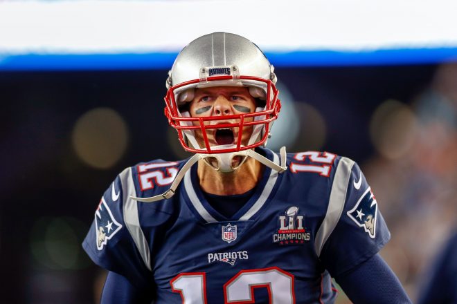 Patriots QB Brady Sees His Peers Show Him Serious Respect
