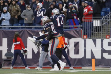 Brandin Cooks and Rob Gronkowski Attend Bruins Game During Bye Week