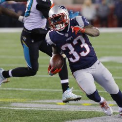 NEWS: Former Patriots RB Dion Lewis Retiring From The NFL