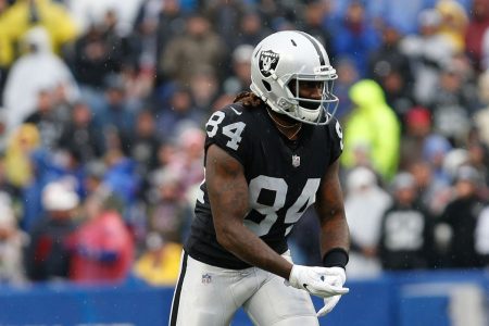 Patriots Trade for KR/WR Cordarrelle Patterson From the Raiders