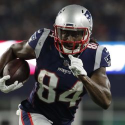Monday Patriots Notebook 8/27: Patterson Leading in Key Stat; Ninkovich Makes Case to Ditch Turf