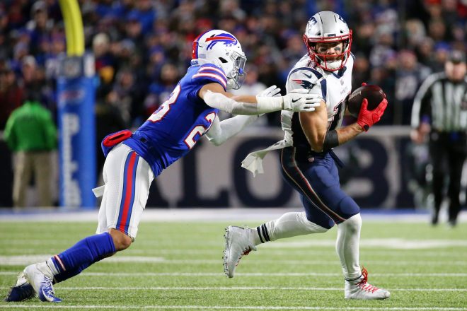 Best Of Social Media Week 8: Patriots vs Bills