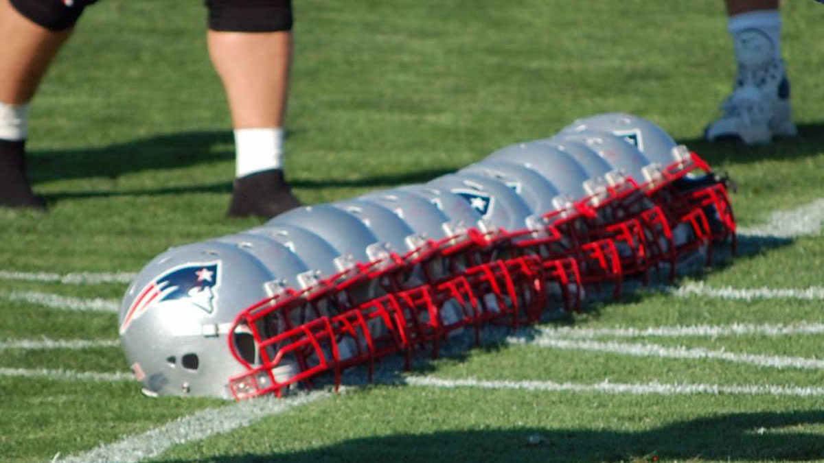 https://www.patsfans.com/patriots/blog/wp-content/uploads/2019/06/cropped-Helmets-2.jpg