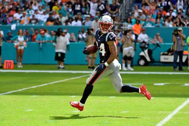 Patriots Mauled and Embarrassed Dolphins