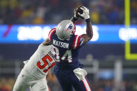 Throwback Thursday: A Look Back At Ben Watson’s Tackle Of Champ Bailey In 2005 Playoffs