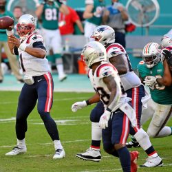 Monday Observations After Dolphins Send Patriots to the Back Of the Pack
