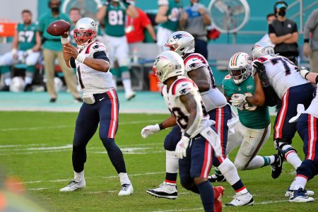 Monday Observations After Dolphins Send Patriots to the Back Of the Pack