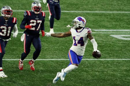  Patriots Week 16 Report Card In 38-9 Blowout Loss to Buffalo