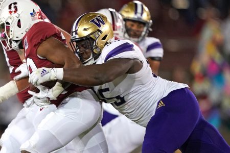 Patriots 2021 Draft Profile, DL Levi Onwuzurike, Washington
