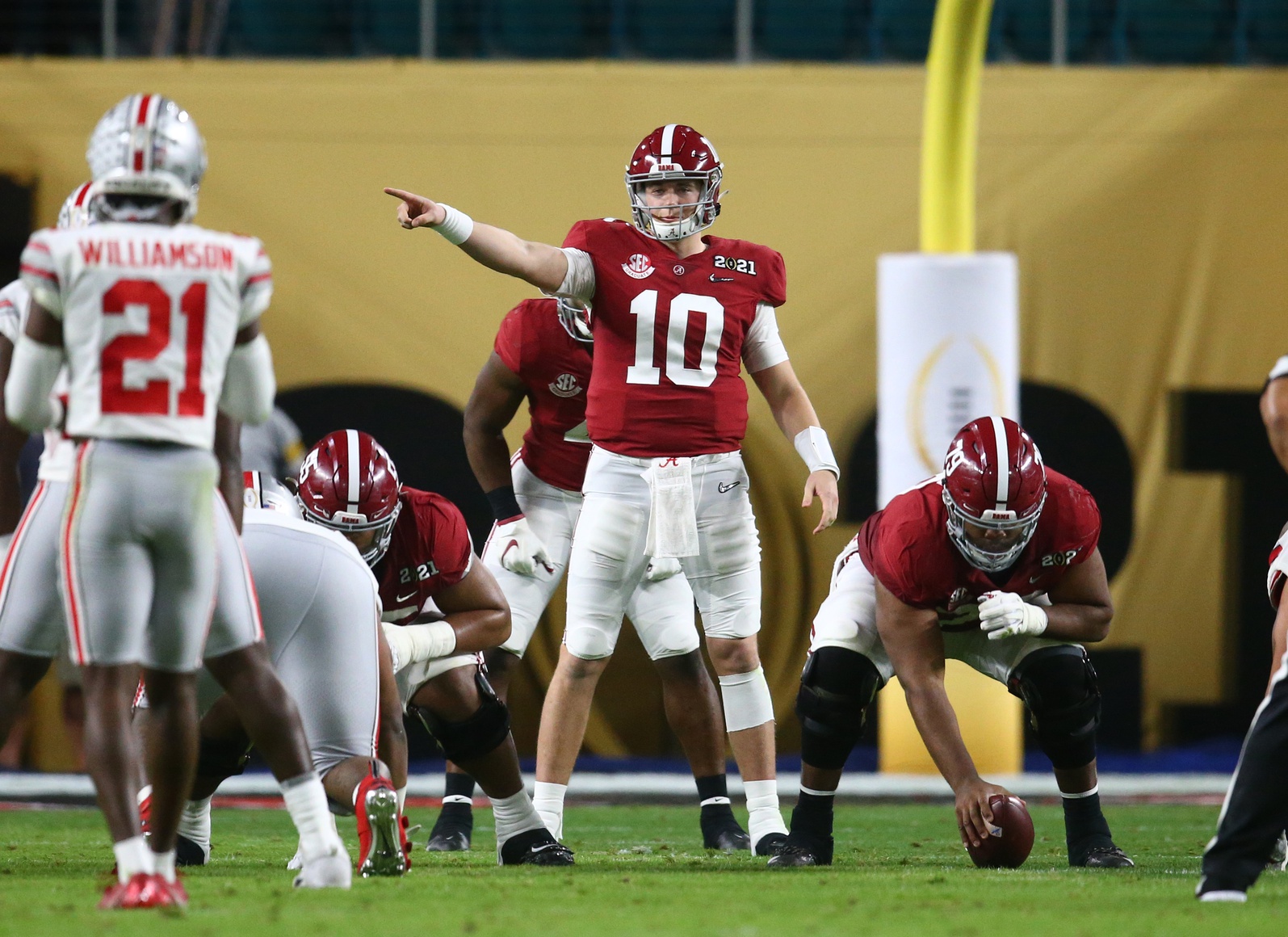 Jan 11, 2021; Miami Gardens, Florida, USA; Alabama Crimson Tide quarterback Mac Jones (10) against the Ohio State Buckeyes in the 2021 College Football Playoff National Championship Game. Mandatory Credit: Mark J. Rebilas-USA TODAY Sports