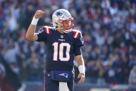 For Mac Jones, A Patriots Win Against Miami Could Set the Tone For 2022