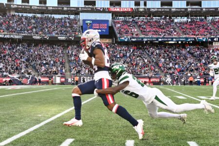 Patriots News 7-23, Belichick On The Hot Seat? Bourne Bounceback Year