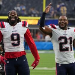 Patriots Safety Adrian Phillips Named AFC Defensive Player of the Week