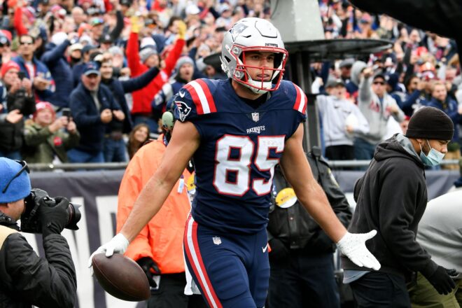 Patriots News 11-6 Players To Watch, AFC East Notes