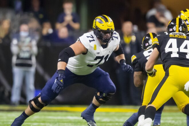 Patriots Draft Pick OL Andrew Stueber Believes He Can Be an NFL Tackle