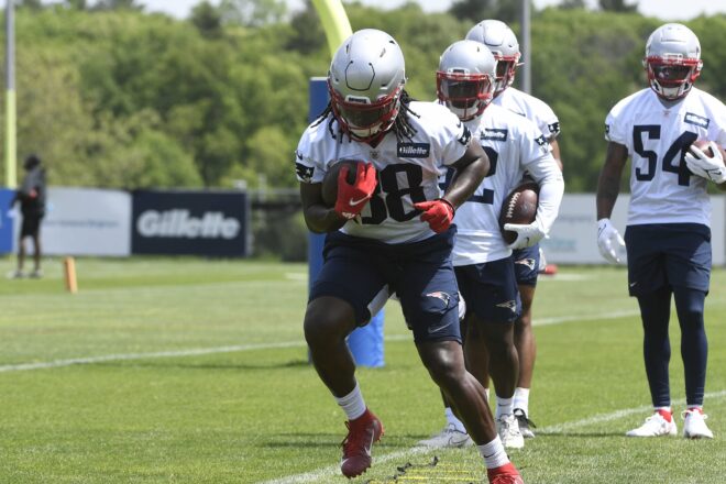 Social Media Sights and Sounds From Day Ten and Eleven Of Patriots Training Camp