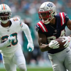 Patriots Week 8 Report Card, Huge Step Back in Latest Miami Loss 
