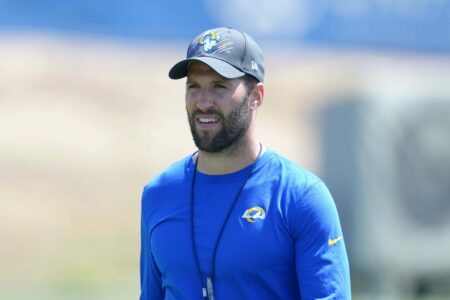 Springer Provides Fresh Perspective at Special Teams for Patriots