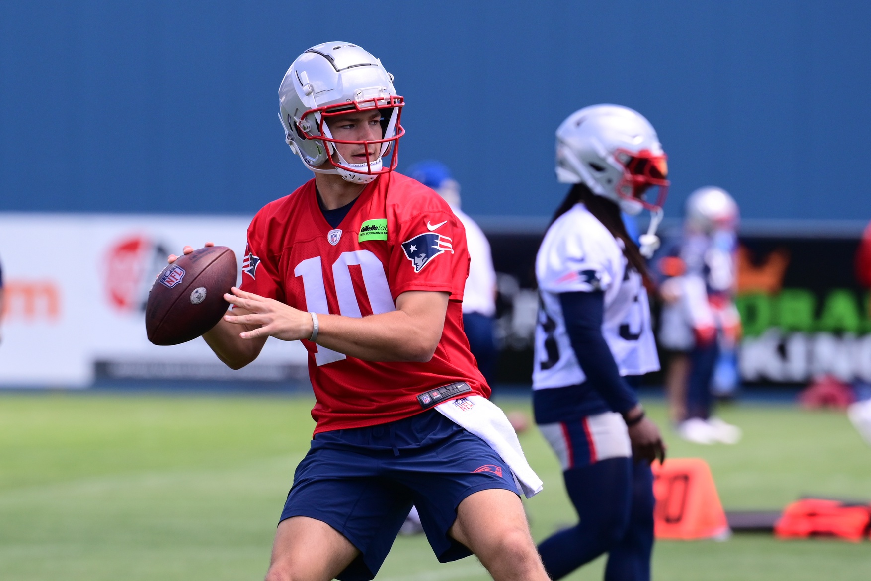 Jun 10, 2024; Foxborough, MA, USA;  New England Patriots quarterback Drake Maye (10) throws a pass at minicamp at Gillette Stadium. Mandatory Credit: Eric Canha-USA TODAY Sports