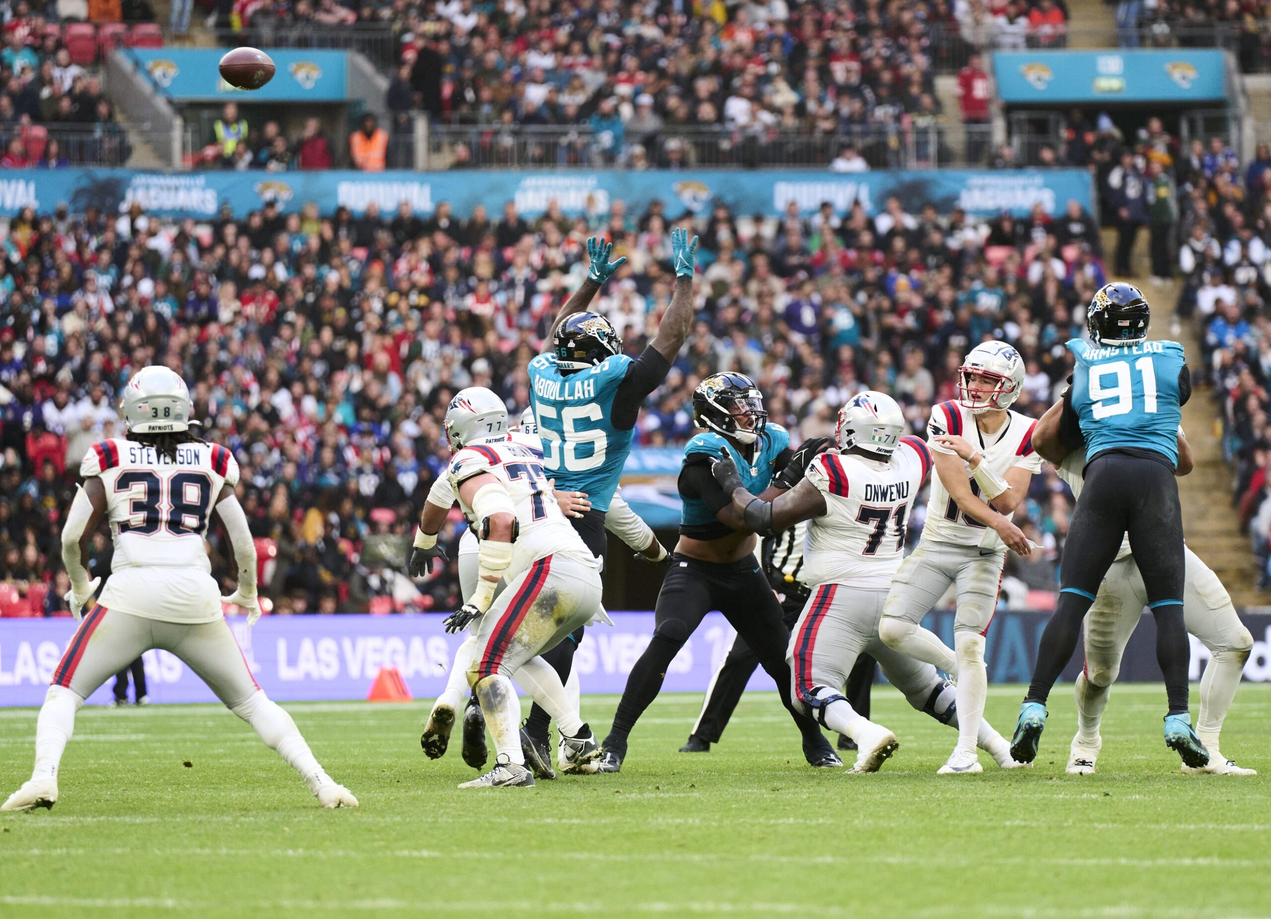 Oct 20, 2024; London, United Kingdom; New England Patriots quarterback Drake Maye (10) throws the ball to New England Patriots wide receiver K.J. Osborn (2) for a touchdown in the second half against the Jacksonville Jaguars during an NFL International Series game at Wembley Stadium. Mandatory Credit: Peter van den Berg-Imagn Images