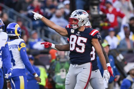 Patriots News 11-24 And Players To Watch vs. Miami