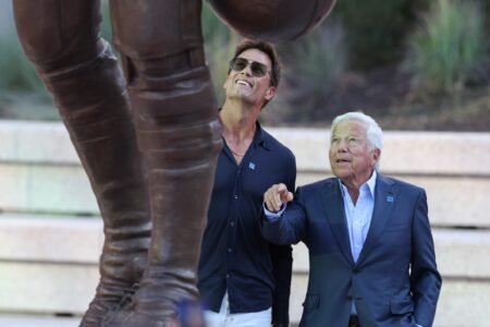 Tom Brady and Robert Kraft statue ceremony.
