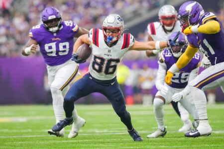 Patriots 53-Man Roster Projection, Chism, Dugger, Jennings?
