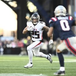Patriots Breathe Sigh of Relief: Gonzalez Cleared Ahead of Texans Showdown