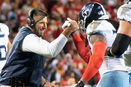 Mike Vrabel and Derrick Henry