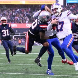 Patriots Week 15 Report Card in 35-31 Loss To Buffalo