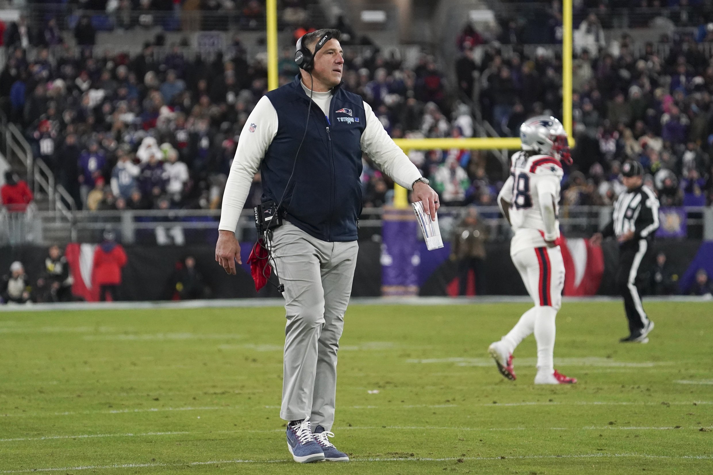 Dec 21, 2025; Baltimore, Maryland, USA;  New England Patriots head coach Mike Vrabel reacts during the second half of the game against the Baltimore Ravens at M&T Bank Stadium. Mandatory Credit: James Lang-Imagn Images