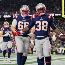 Patriots Week 18 Report Card In 38-10 Over The Dolphins