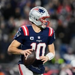 Patriots News 01-11, Keys and Players To Watch Against LA
