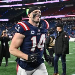 Chargers Shocked by Patriots’ Defense: ‘We Had No Clue What They Were In’